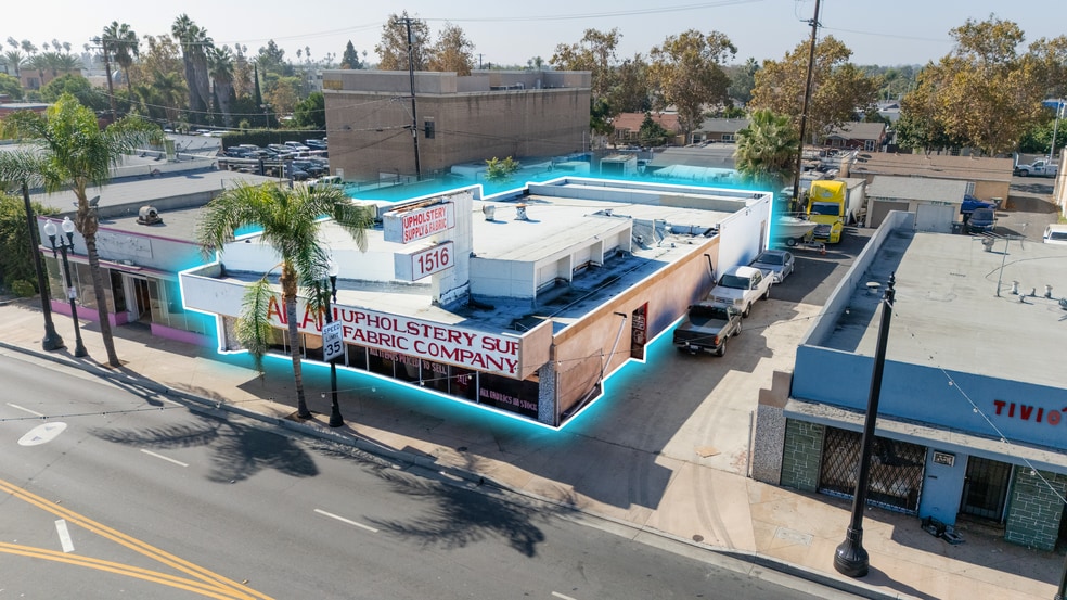 More Photos Of 1516 S Main St, Santa Ana Storefront For Sale