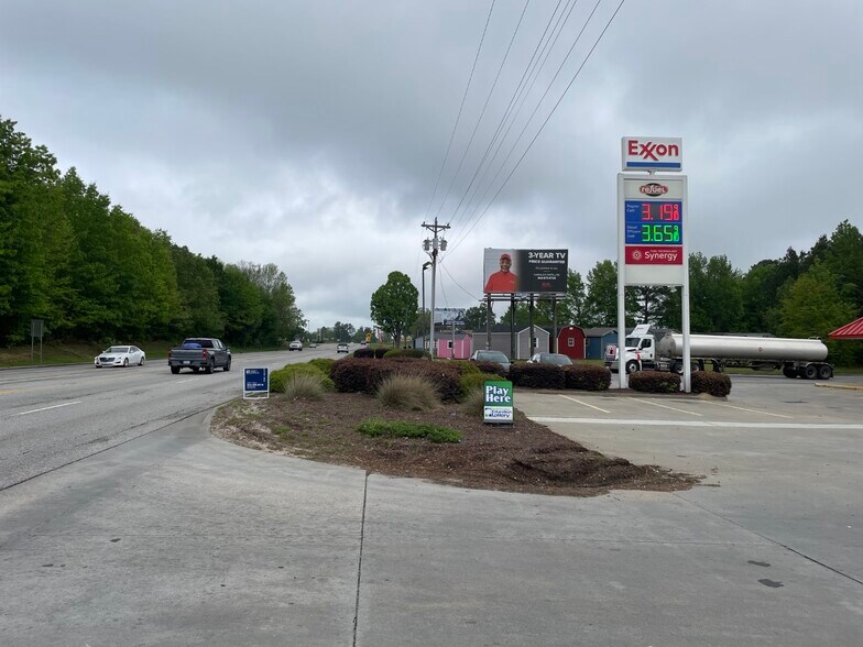 More Photos Of 3404 Hwy 601 N, Pageland Service Station For Lease