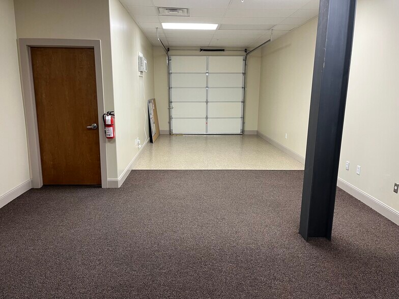 More Photos Of 1349 W 760 N, Orem Flex For Lease