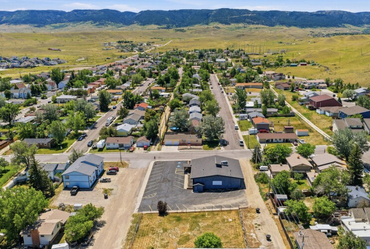 More Photos Of 730 E 21st St, Casper Flex For Sale