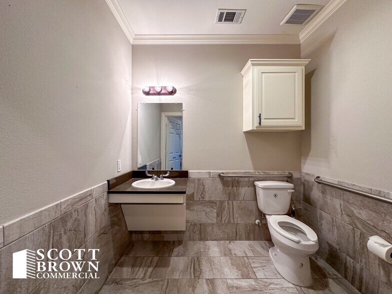 More Photos Of 8751 Collin McKinney Pky, McKinney Office For Lease