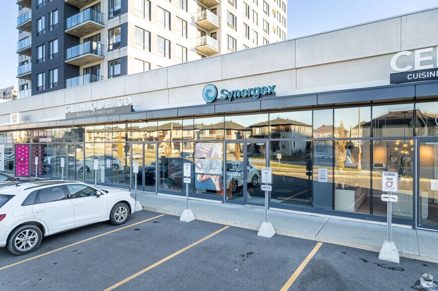 More Photos Of 3850-3900 Boul Saint-Elzéar O, Laval Storefront Retail Residential For Lease