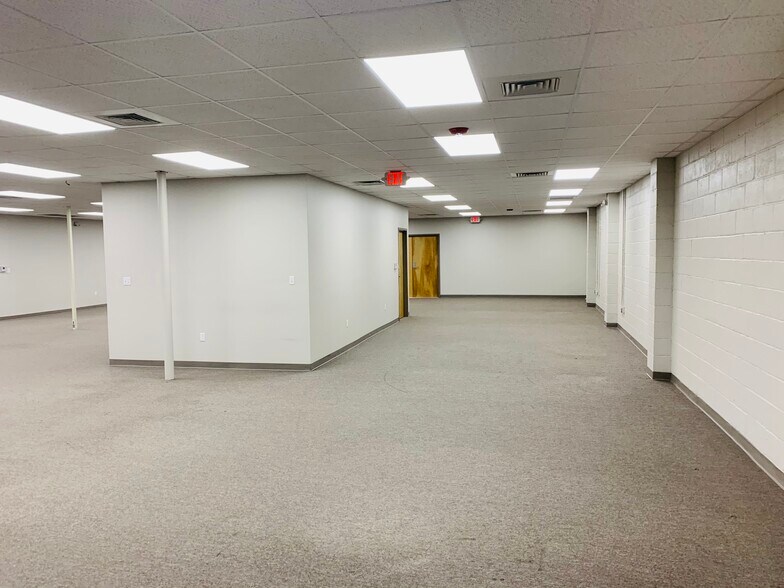 Primary Photo Of 1809 24th Ave, Gulfport Storefront Retail Office For Lease