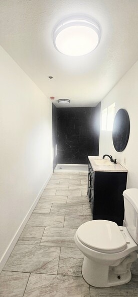 More Photos Of 2100 S State St, Hemet Rehabilitation Center For Sale