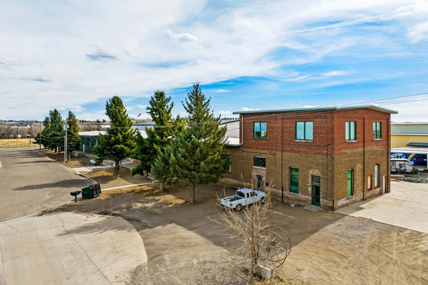 More Photos Of 700 Keogh Ct, Great Falls Light Distribution For Sale