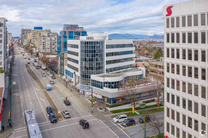 More Photos Of 1001 W Broadway, Vancouver Office For Lease