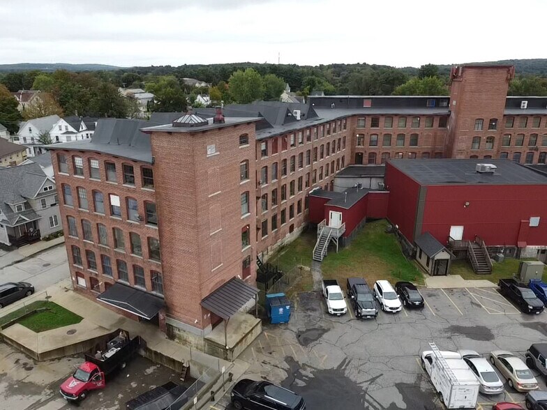 More Photos Of 51-55 Lake St, Nashua Light Manufacturing For Lease