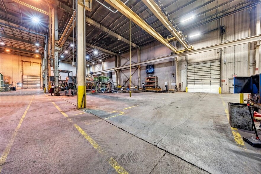 More Photos Of 17921 Main St, Buchanan Manufacturing For Sale