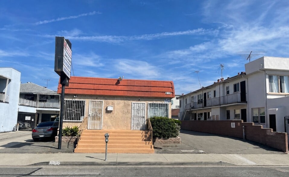 More Photos Of 219 W Manchester Blvd, Inglewood Office For Sale