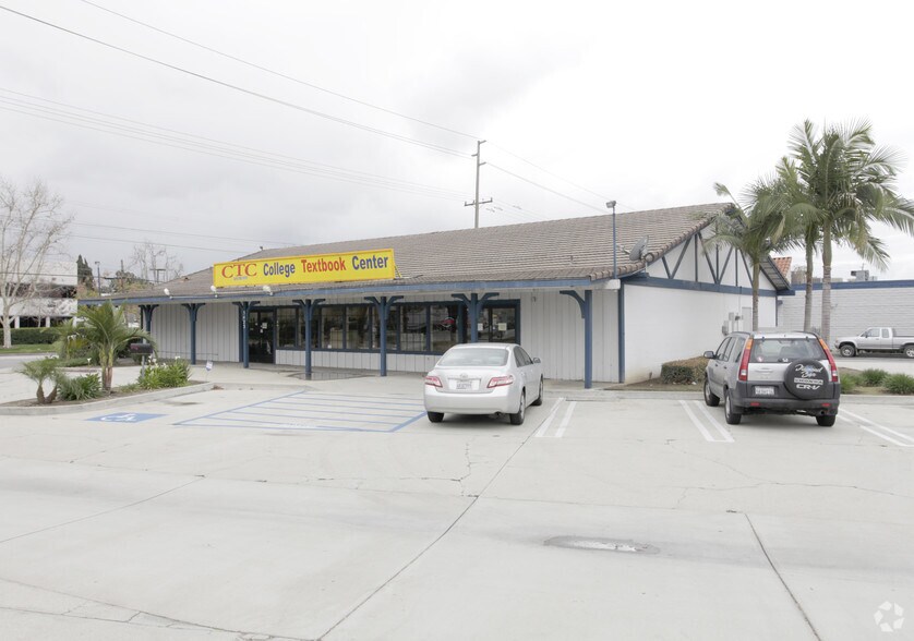 More Photos Of 3423-3431 Pomona Blvd, Pomona Unknown For Lease
