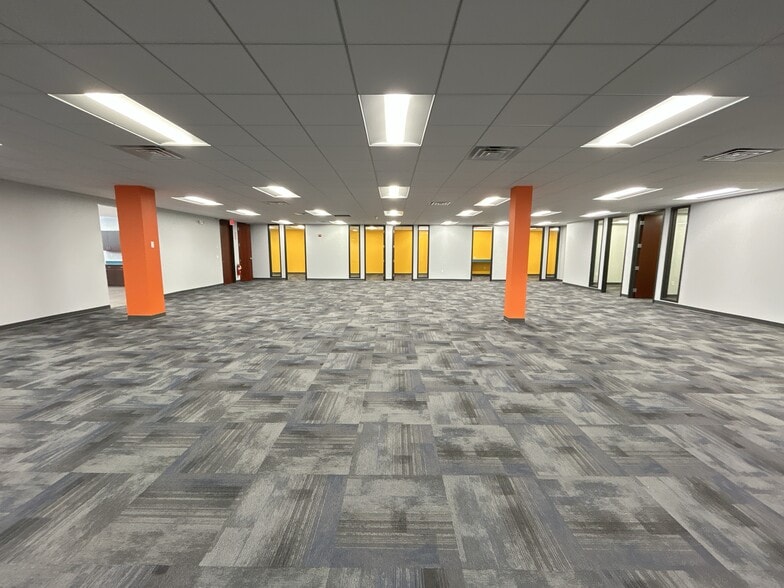 More Photos Of 5794 Widewaters Pky, De Witt Medical For Lease