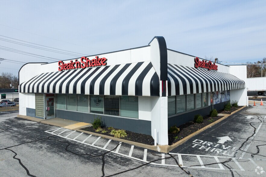 Primary Photo Of 10459 Page Ave, Saint Louis Bank For Sale