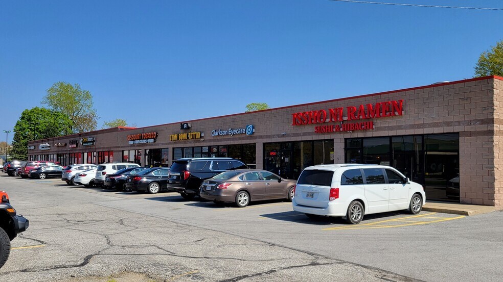 More Photos Of 34302 Euclid Ave, Willoughby General Retail For Lease