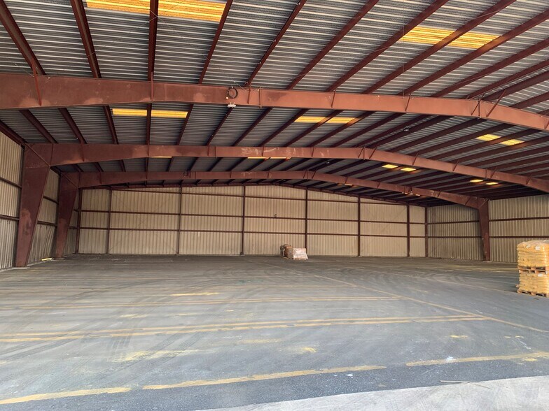 More Photos Of 1001 Nebula Rd, Manchester Manufacturing For Sale