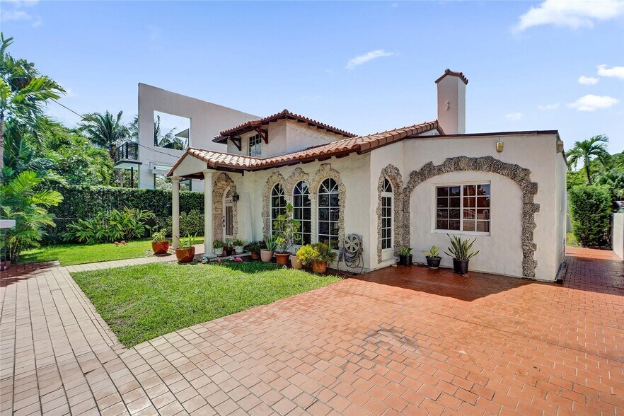 More Photos Of 2024 Alton Rd, Miami Beach Apartments For Sale