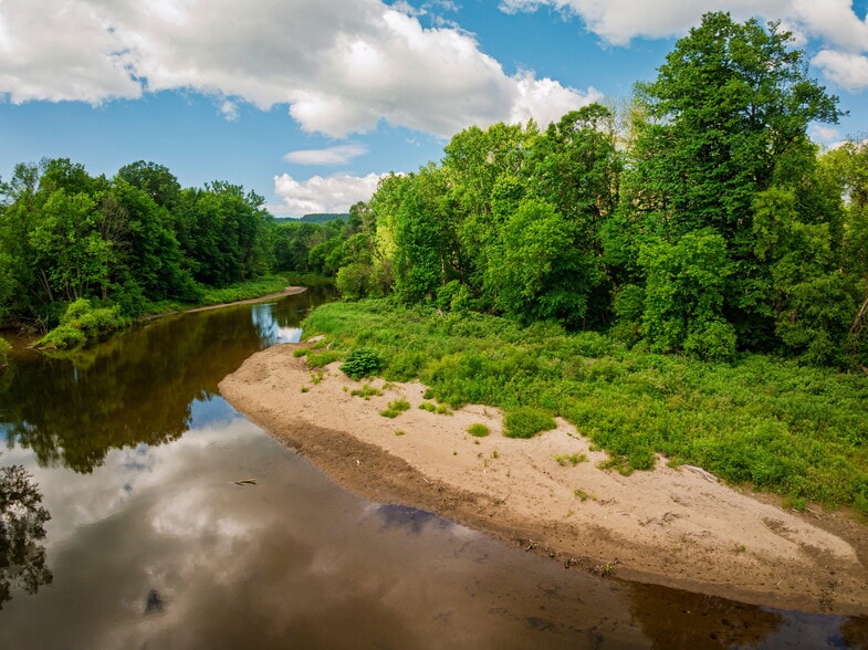 More Photos Of 33 County Home rd, Essex Land For Sale