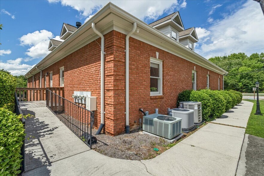 More Photos Of 889 Commerce Dr Sw, Conyers Loft Creative Space For Sale