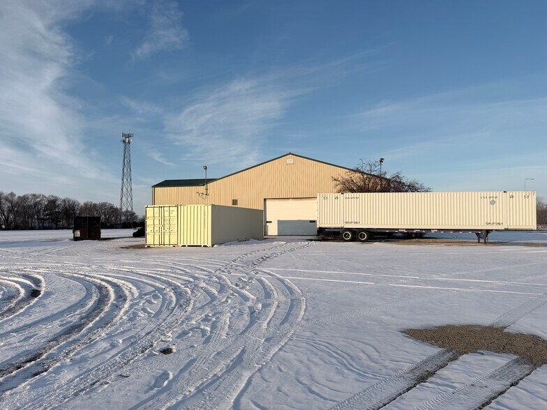 More Photos Of 118 N State Route 1, Saint Anne Warehouse For Sale