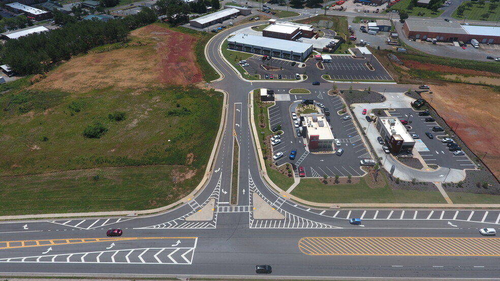 More Photos Of 11 Charley Harper Dr, Cartersville Medical For Lease