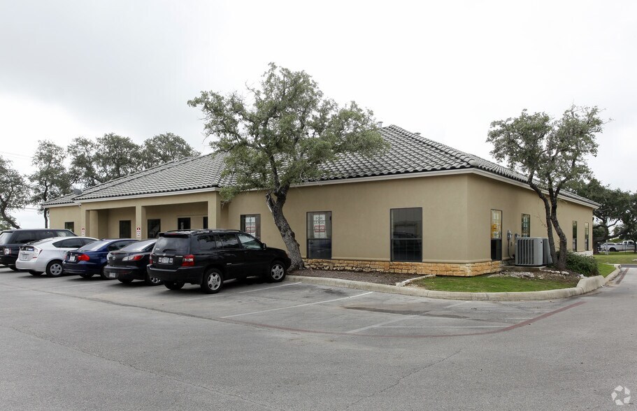 More Photos Of 21750 Hardy Oak Blvd, San Antonio Coworking Space
