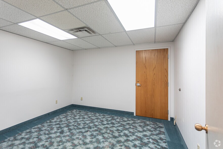 More Photos Of 1140 36th St, Ogden Office For Lease
