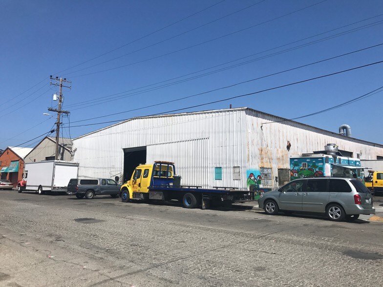 More Photos Of 1390 Wallace Ave, San Francisco Warehouse For Lease