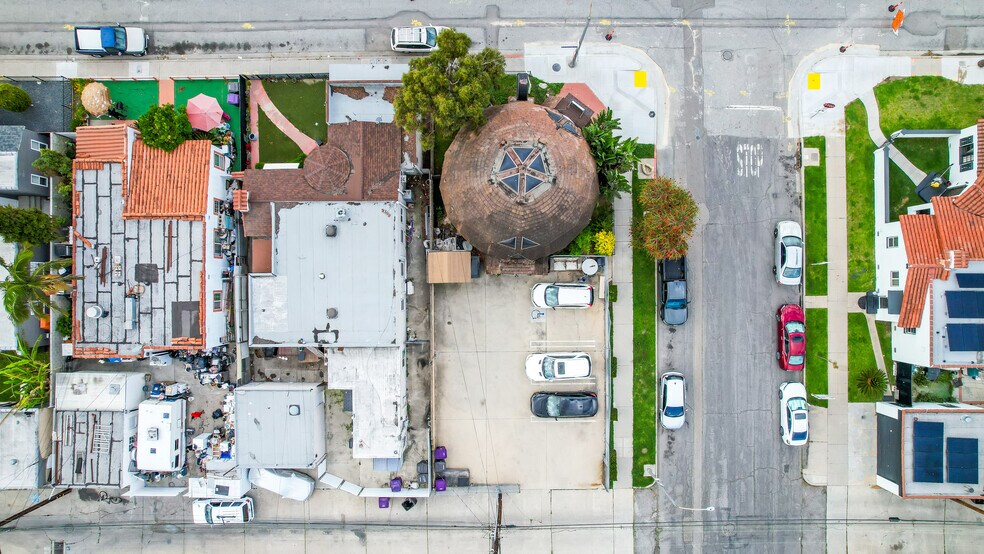 More Photos Of 1501 E Artesia Blvd, Long Beach Freestanding For Sale