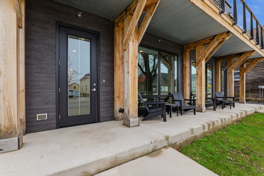 More Photos Of 171 E Rhine St, Elkhart Lake Apartments For Sale