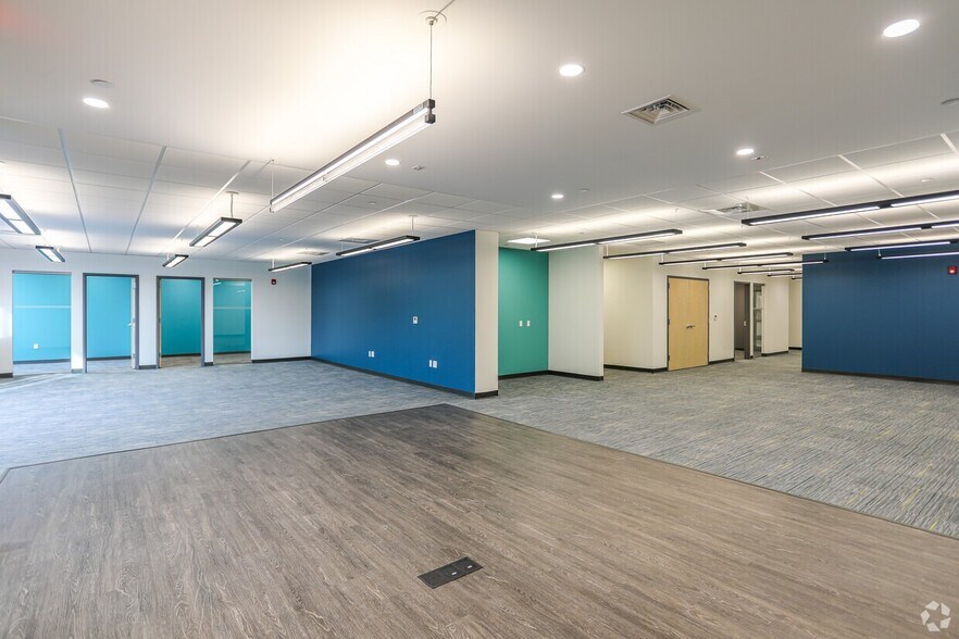 More Photos Of 19-29 Needham St, Newton Office For Lease