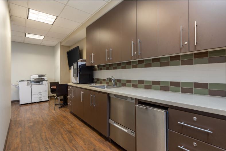 More Photos Of 6000 Poplar Ave, Memphis Office For Lease