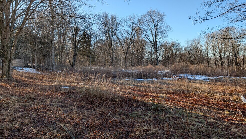 More Photos Of 124 Halls Hill Rd, Colchester Land For Sale