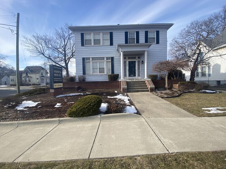 More Photos Of 721 S Michigan Ave, Saginaw Office For Sale