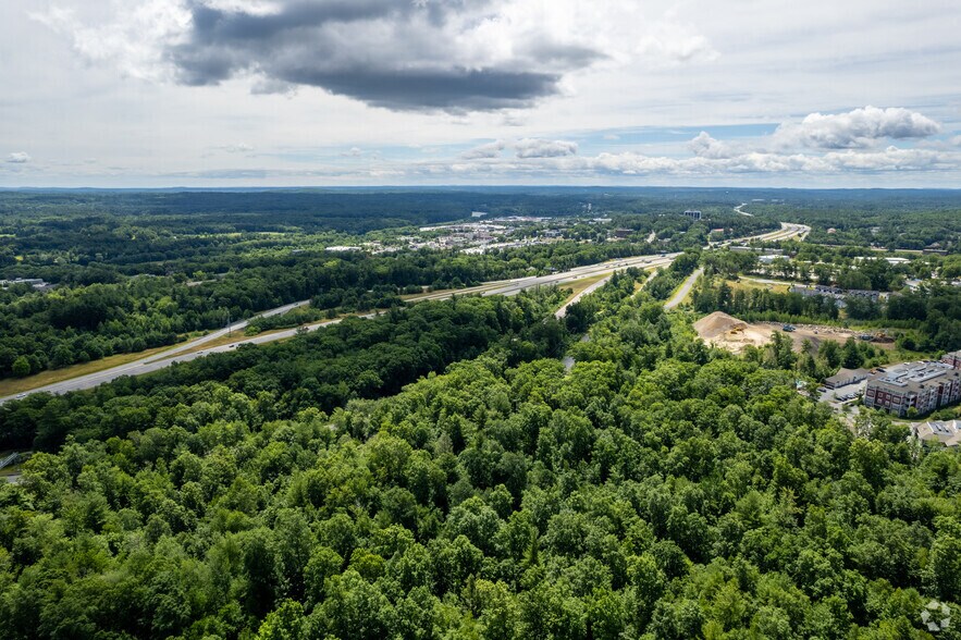 More Photos Of Nashua Technology Park, Nashua Office For Lease
