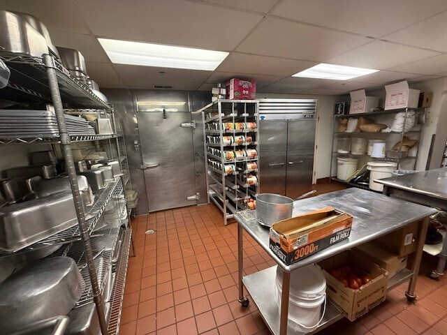 More Photos Of 22-24 Calendar Ave, La Grange Office For Sale