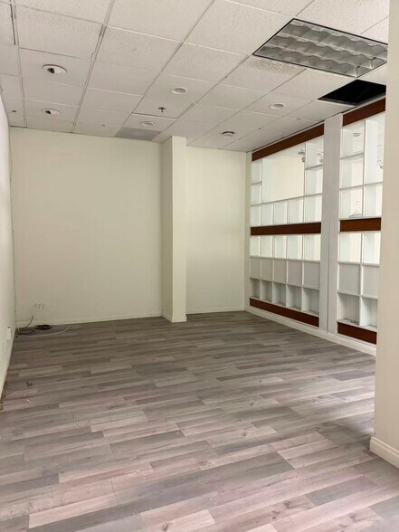 More Photos Of 529 W Main St, Alhambra Storefront Retail Office For Lease