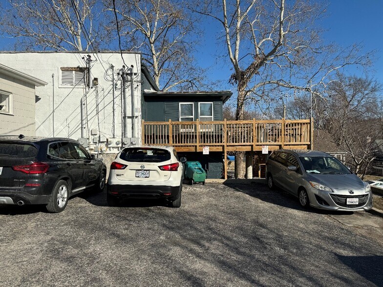 More Photos Of 1201-1209 W 47th St, Kansas City Storefront For Sale