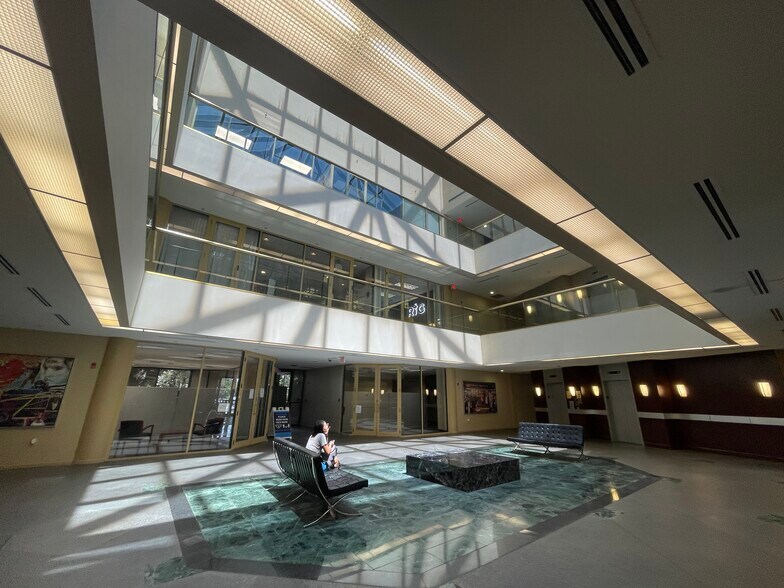 More Photos Of 1100 Park Central Blvd S, Pompano Beach Office For Lease