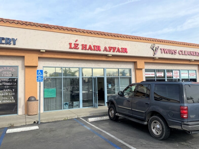 More Photos Of 15725 Hawthorne Blvd, Lawndale Unknown For Lease