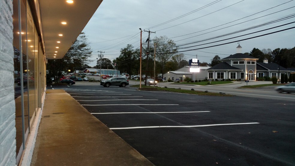More Photos Of 305 Broadway, Taunton Freestanding For Lease
