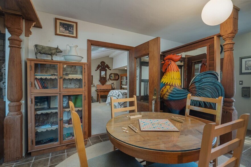 More Photos Of 306 W Saint Charles St, San Andreas Hotel For Sale