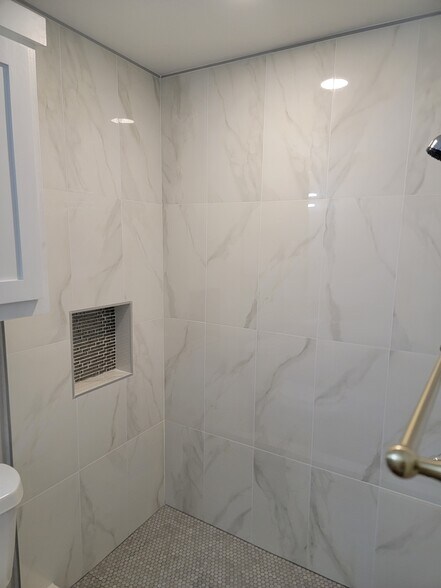 More Photos Of 8205 N La Homa Rd, Mission Apartments For Sale