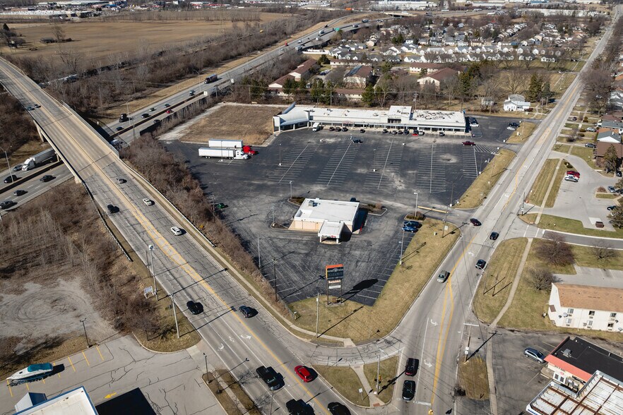 More Photos Of 5109-5147 Suder Ave, Toledo Unknown For Lease