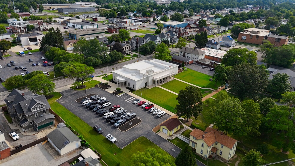 More Photos Of 364 E Church St, Marion Multifamily For Sale
