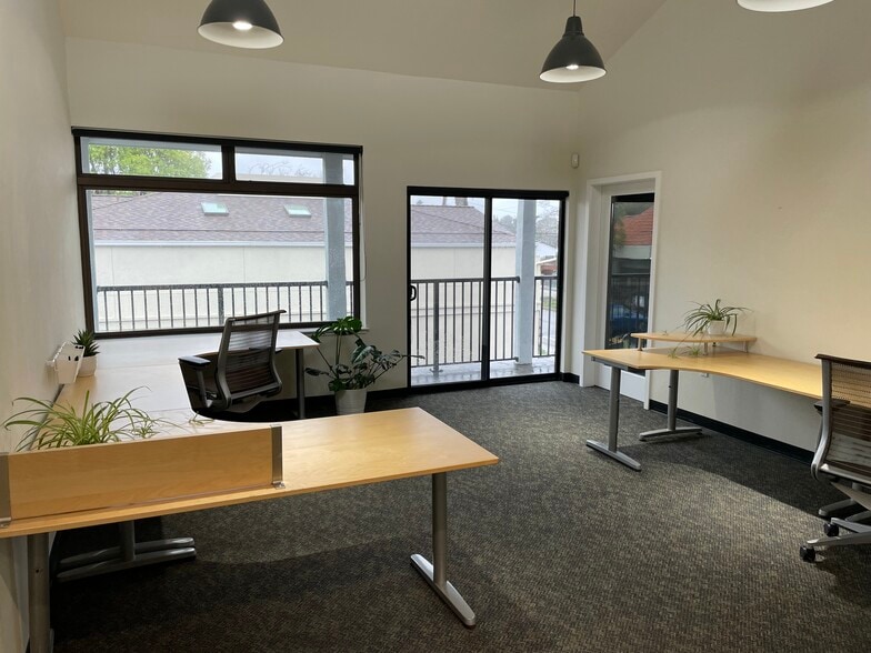 More Photos Of 1260 41st Ave, Capitola Office For Sale