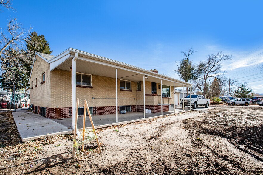 More Photos Of 13118 N Highland Cir, Littleton Warehouse For Lease