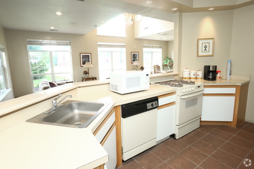 More Photos Of 6101-6103 Eagle Ridge Ln, Flint Apartments For Sale