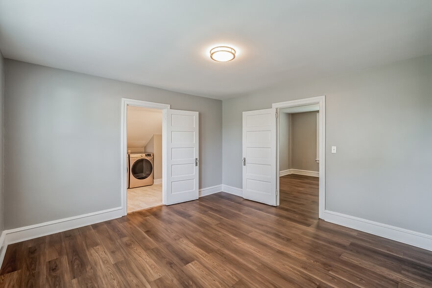 More Photos Of 2952-2954 Dekalb Pike, East Norriton Township Apartments For Sale