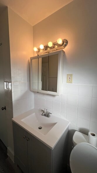 More Photos Of 200-204 Solon Rd, Bedford Apartments For Sale