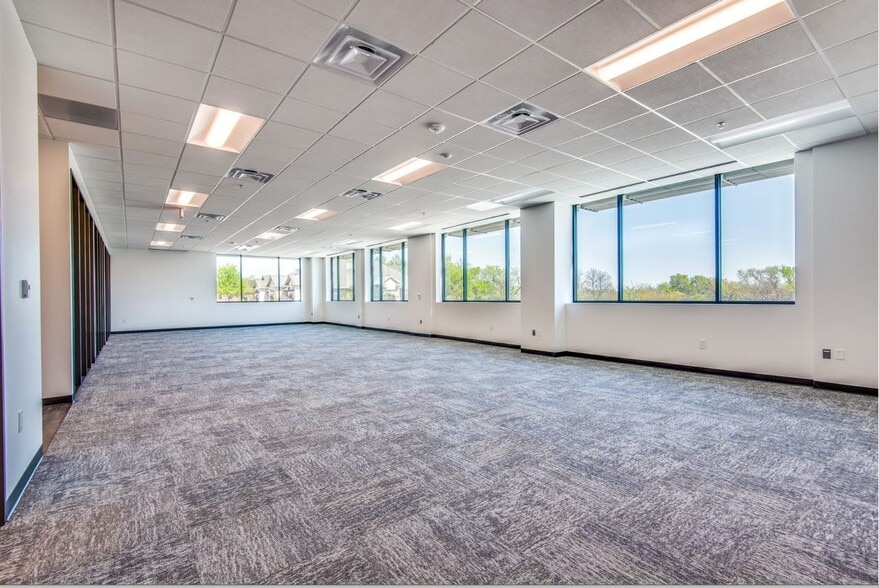 More Photos Of 7330 Stonebrook Pky, Frisco Office For Lease