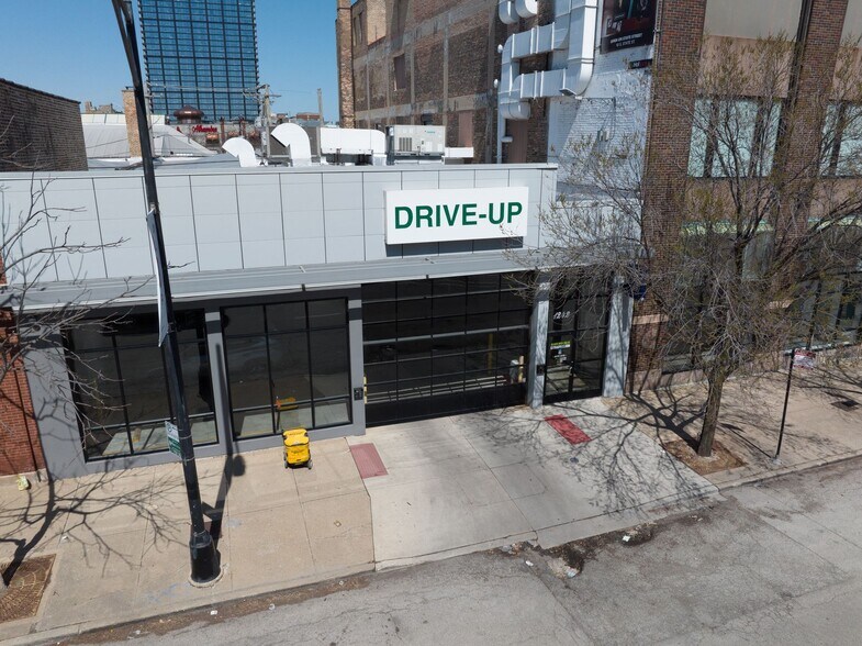 More Photos Of 1230-1242 W Washington Blvd, Chicago Self Storage For Sale